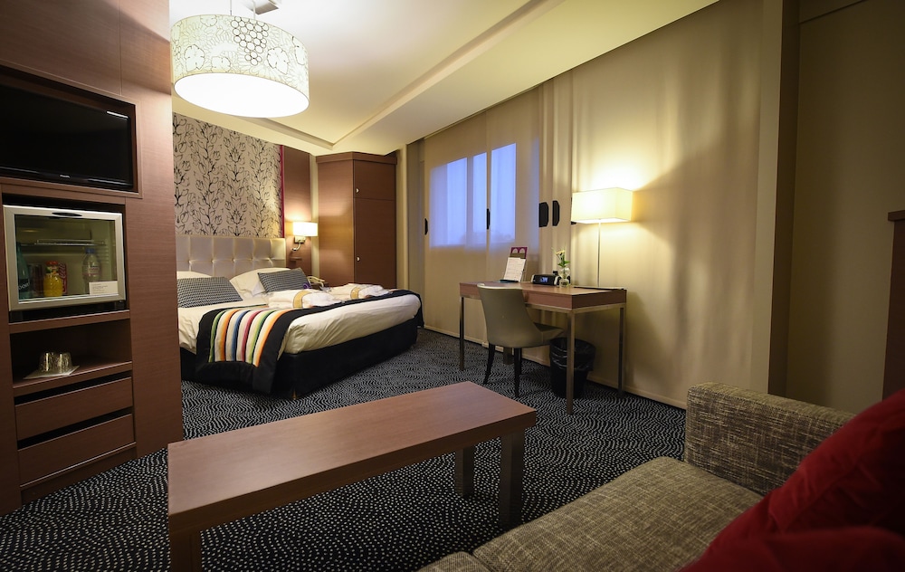 Room, Multiple Beds - Photo 4