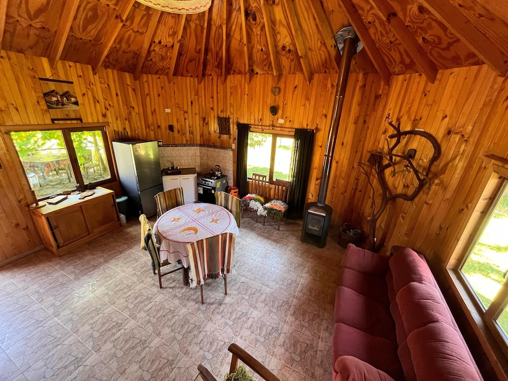 Business Cabin photo 3