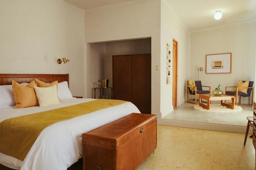 Suite, 1 King Bed (Master)
