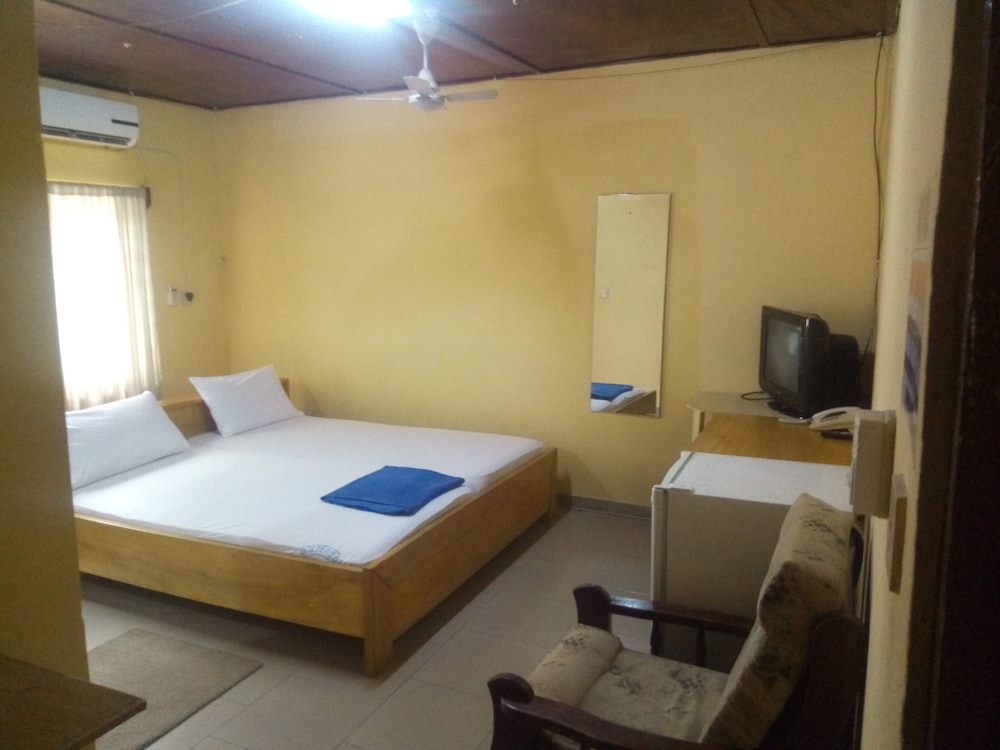 Standard Double Room photo 2