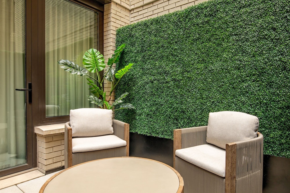 Room, 2 Double Beds (Terrace) thumbnail 6
