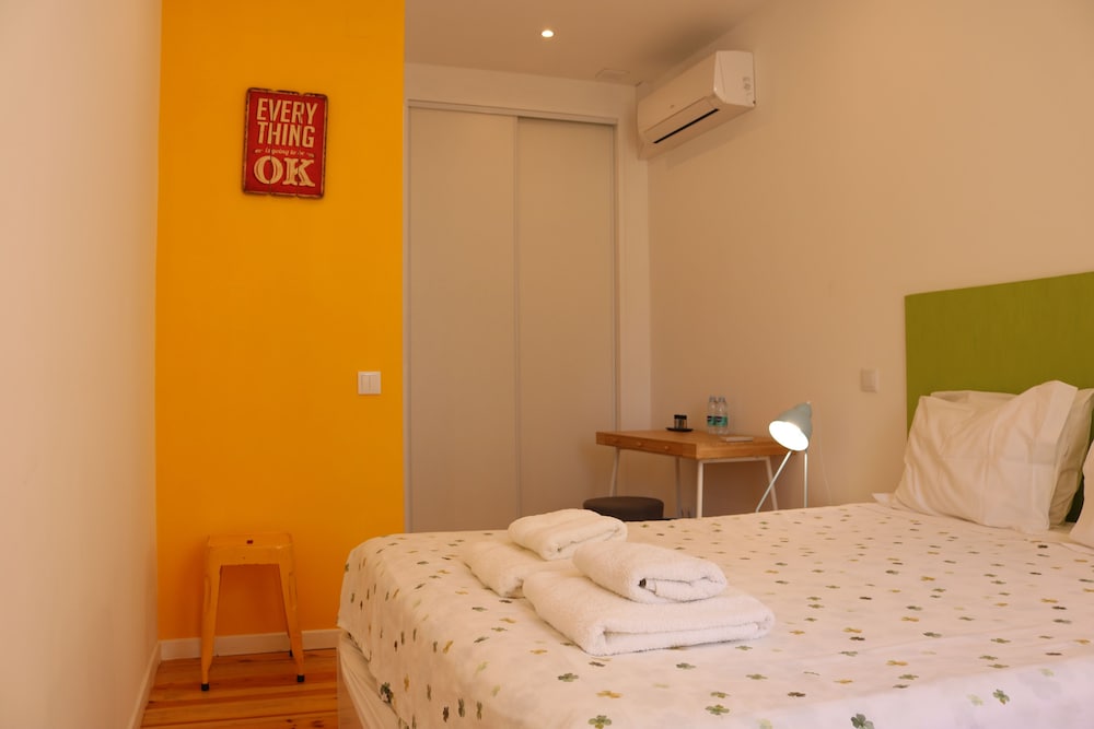 Design Double Room, 1 Queen Bed, City View, Mezzanine