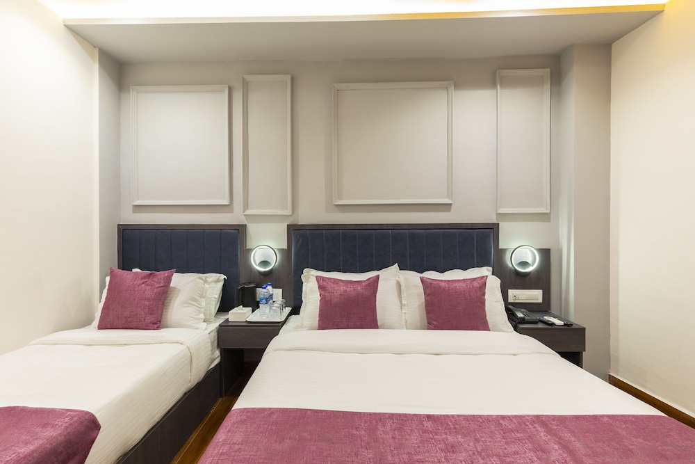 Family Triple Room - Photo 2