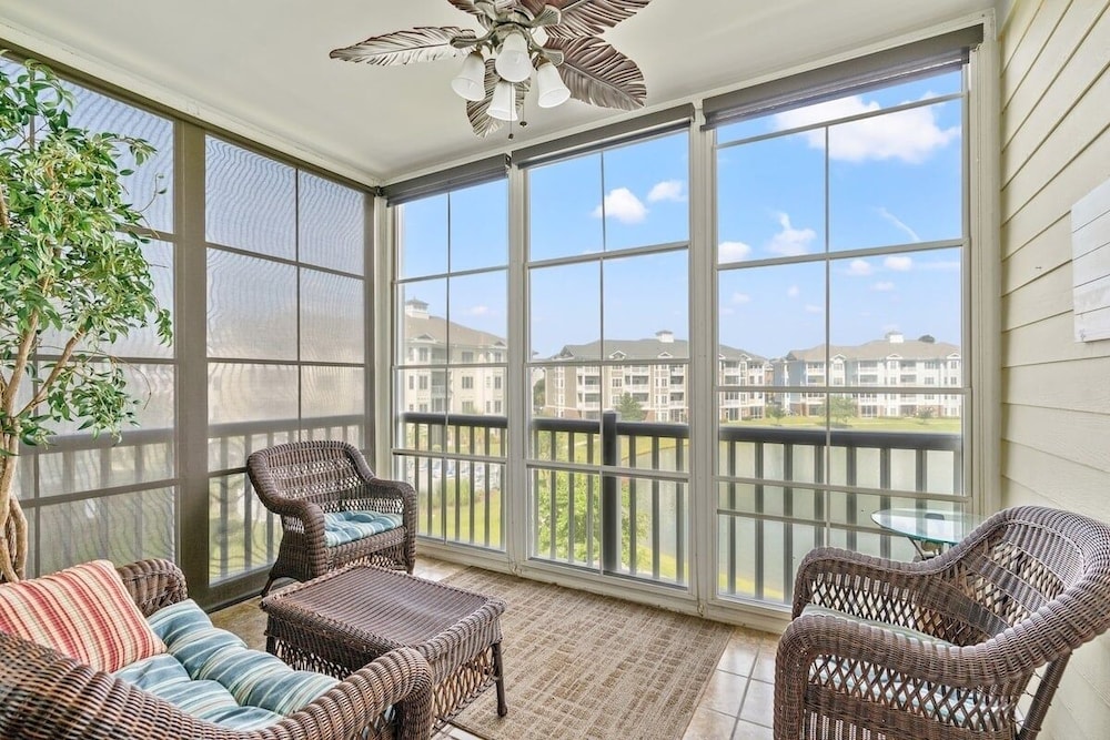 Condo, 3 Bedrooms