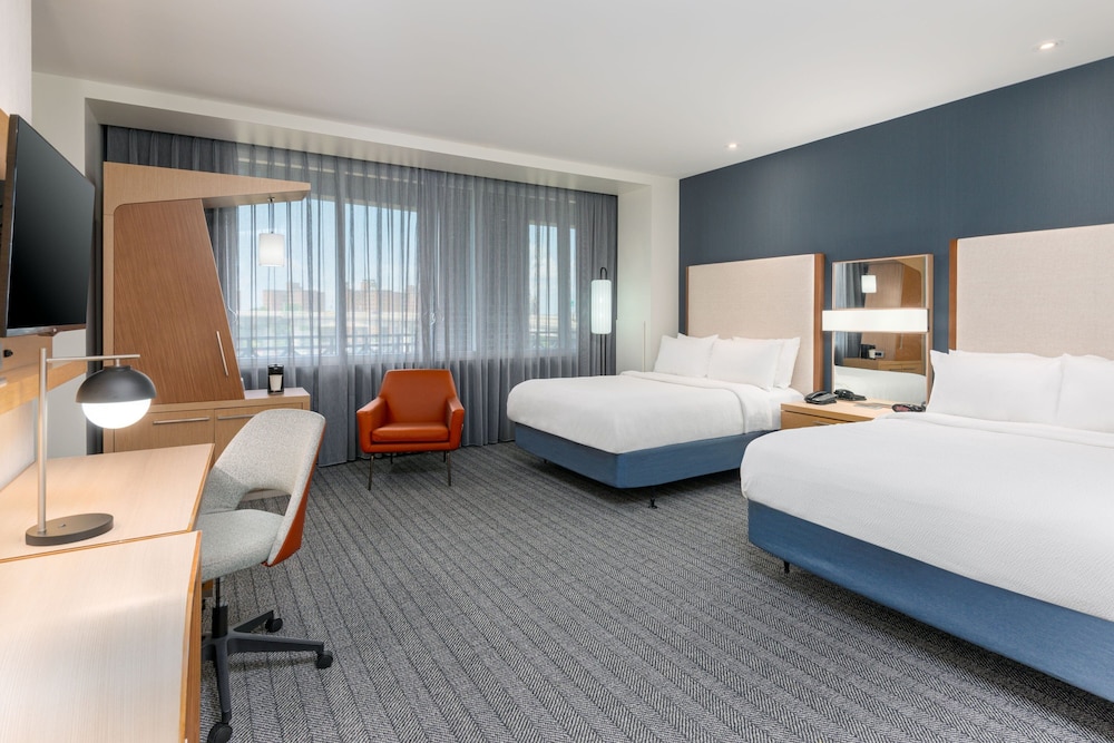Room, 2 Queen Beds (Hearing Accessible) photo 1
