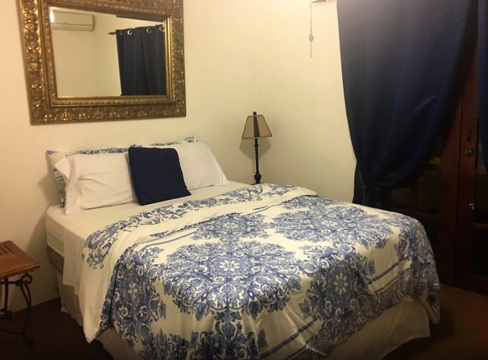 Deluxe Suite, 1 Queen Bed With Sofa Bed, Non Smoking