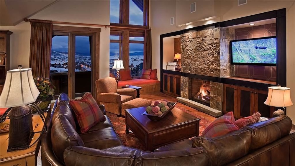 Condo, Multiple Beds, Mountain View (Diamond Peak Penthouse (#616) (Condo)) photo 1