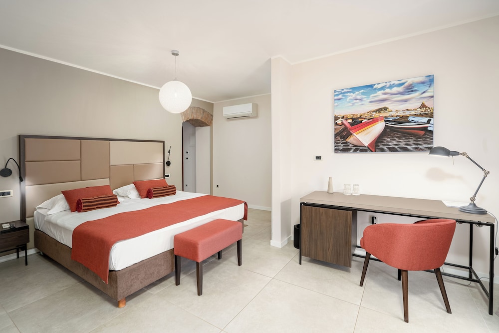 Standard Double Room, Balcony, City View