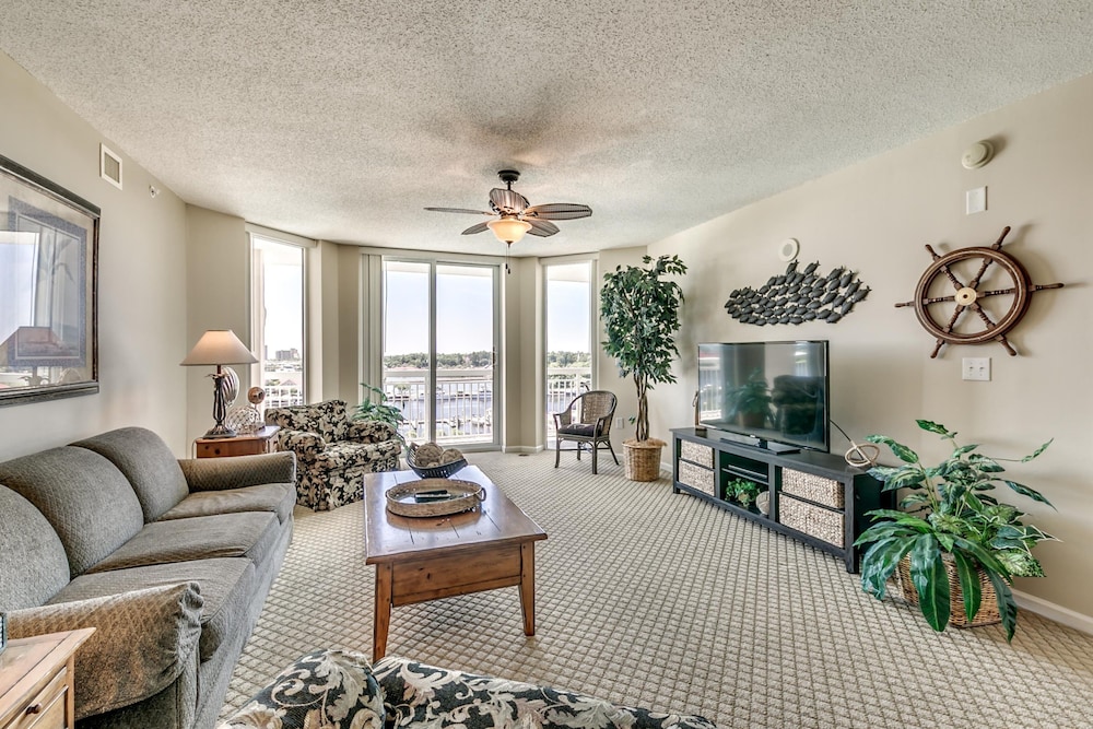 Condo, 3 Bedrooms, Non Smoking, Resort View photo 1