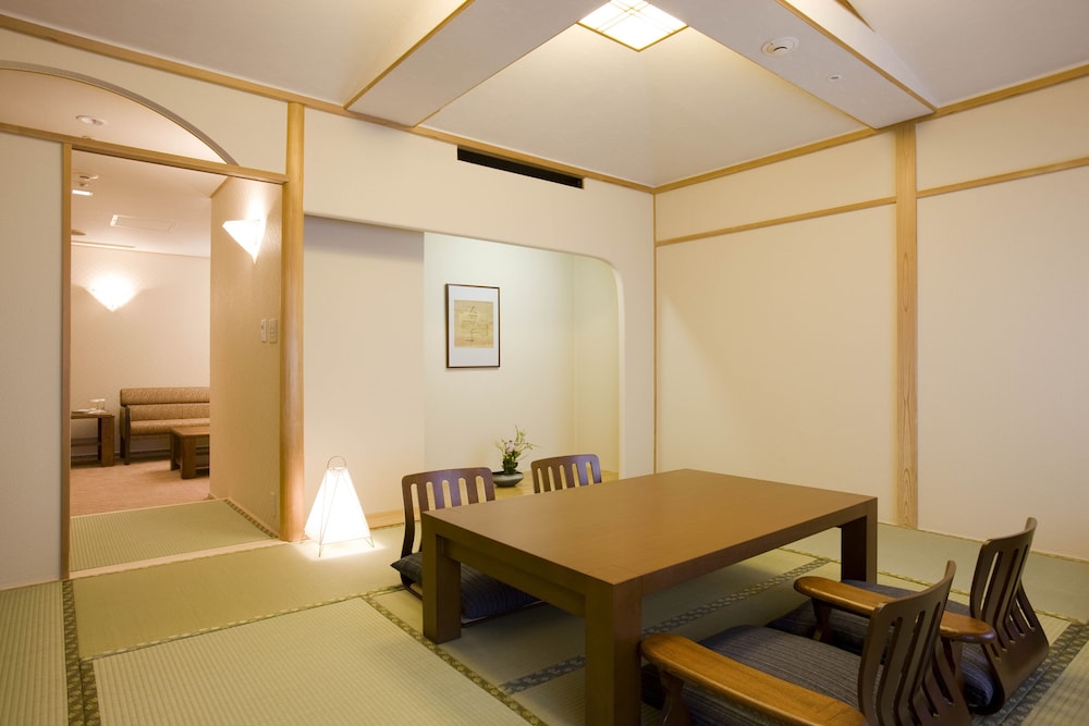 Traditional Suite, Non Smoking