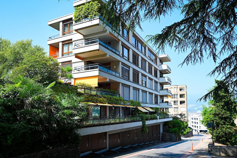 One & Only Lake View Apartment, Foto 55