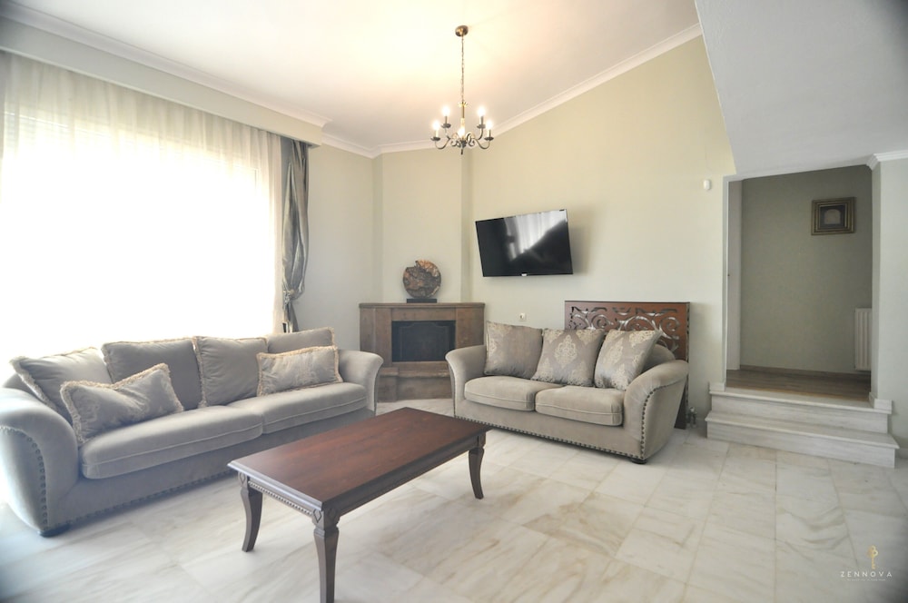 Comfort Apartment photo 1