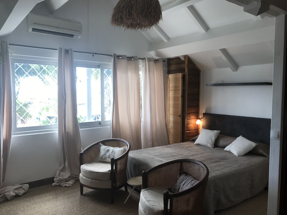 Comfort Studio, 1 Queen Bed, Kitchenette, Sea View
