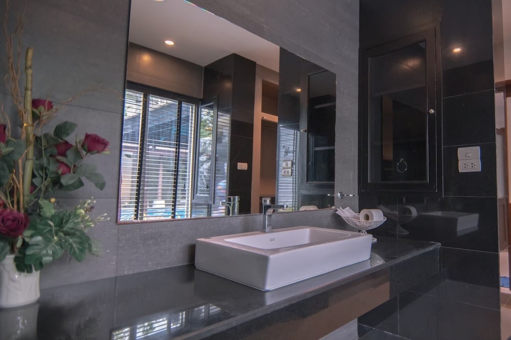 Panoramic House, Pool View, Poolside photo 3