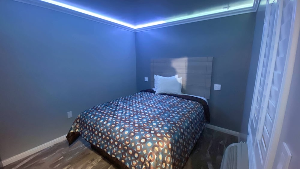 Standard Room photo 3