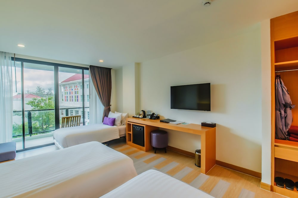 Family Executive Room with Balcony photo 2