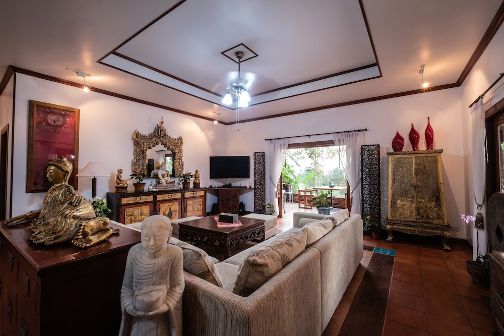 Luxury Private Pool Villa photo 1