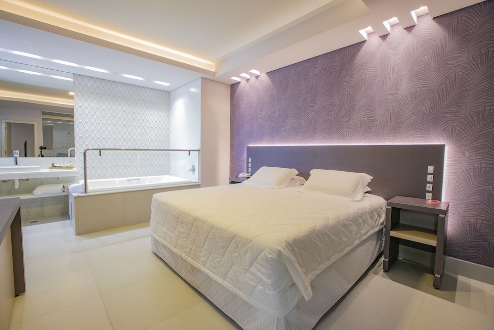 Grand Suite - Photo 1