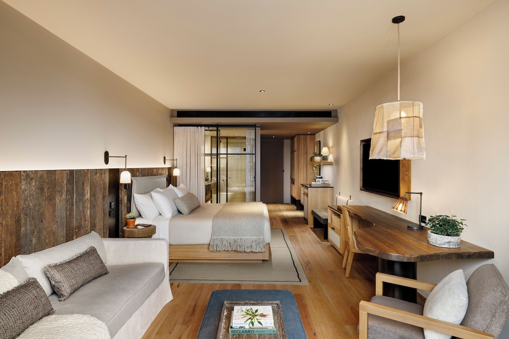 River Reserve King Room photo 2