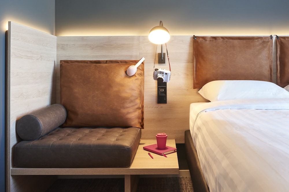 Room, 2 Twin Beds - Photo 4
