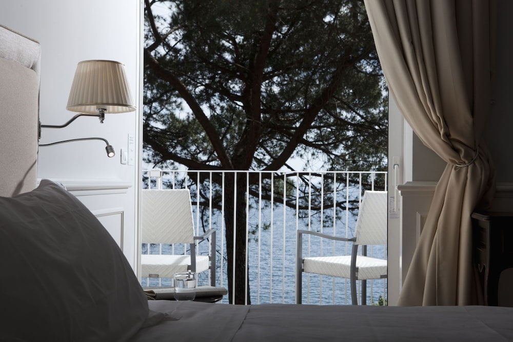 Superior Double Room, Sea View photo 3