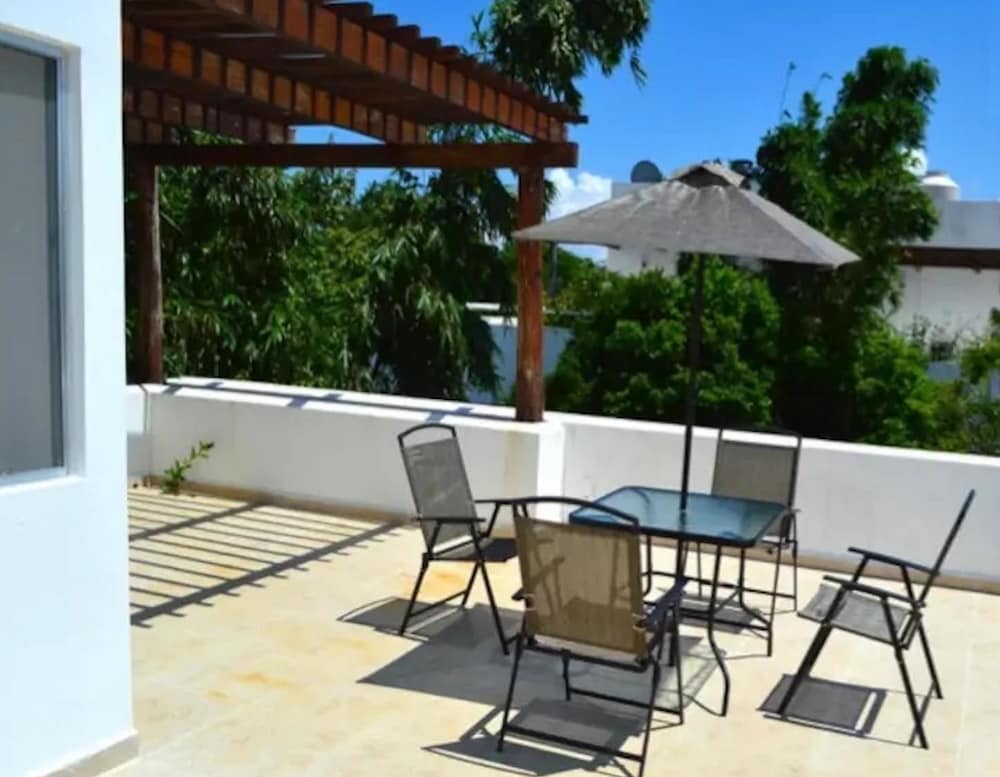 Family Townhome, 3 Bedrooms photo 3