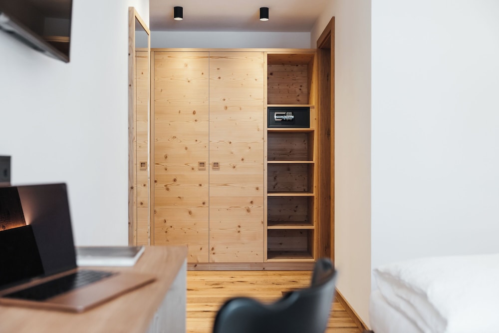 Junior Apartment