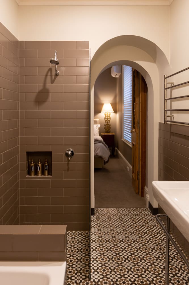 Salamanca Suite thumbnail 5