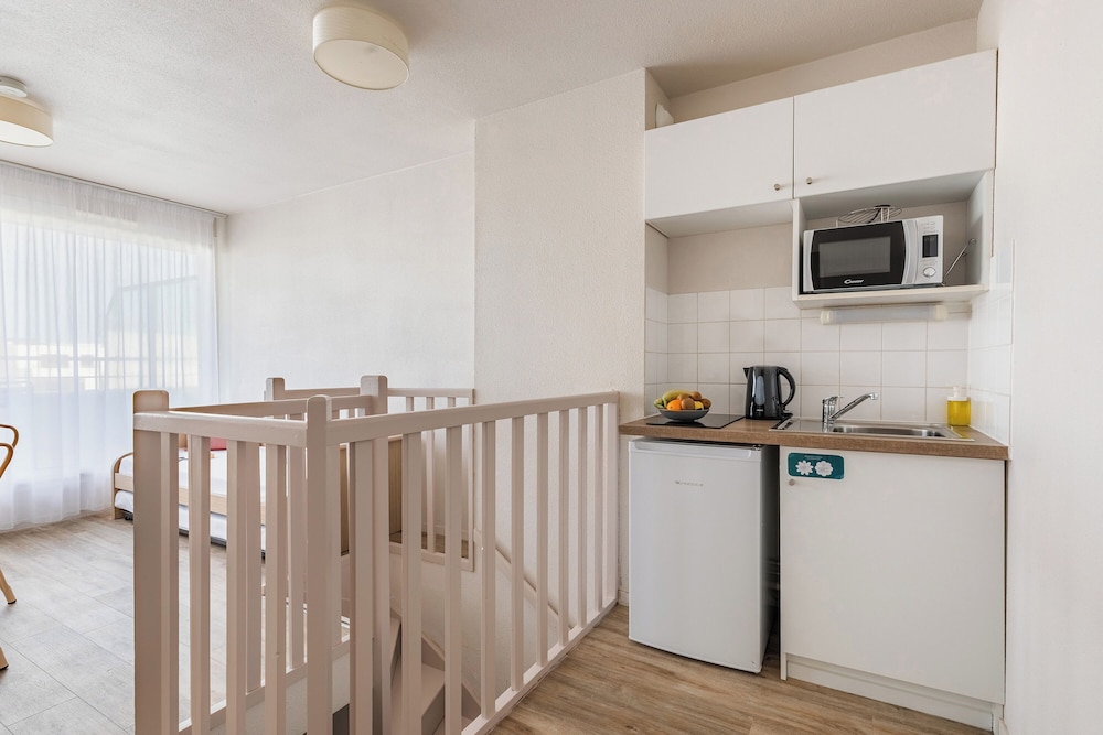 Family Apartment - Photo 4