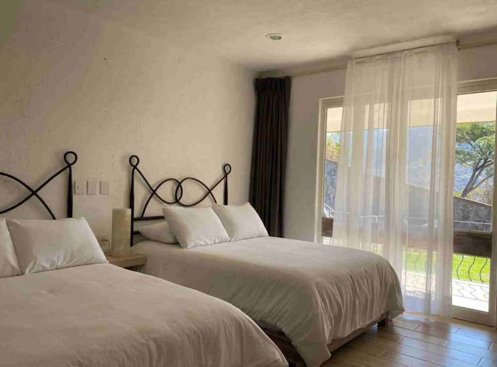 Villa de la luz. 3 bedrooms, private pool - Photo 2