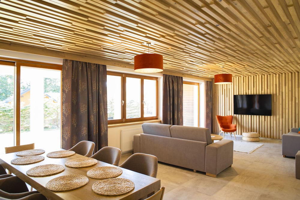 Standard House (B) photo 3