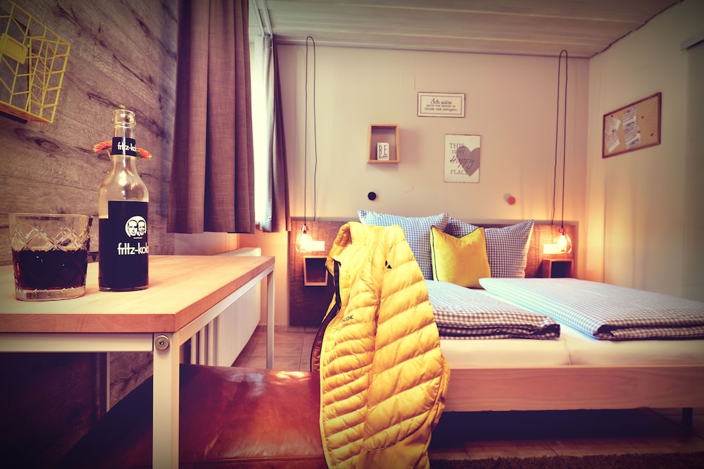 Basic Double Room photo 3