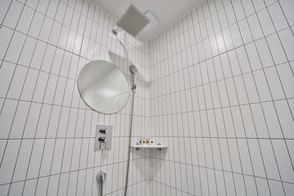 Executive Room - Photo 10