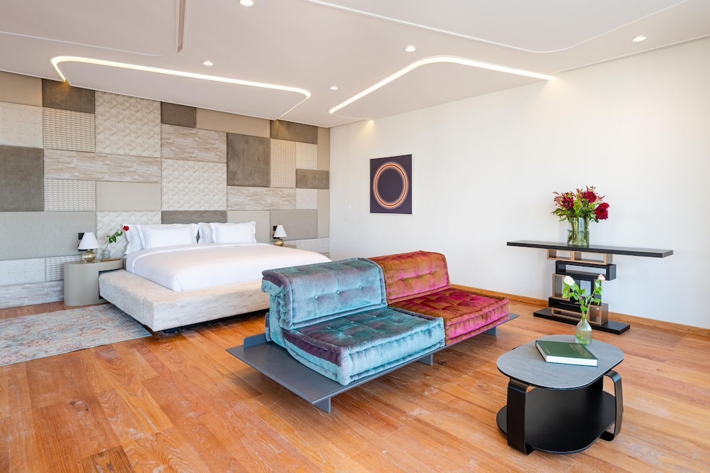 Luxury Villa photo 3