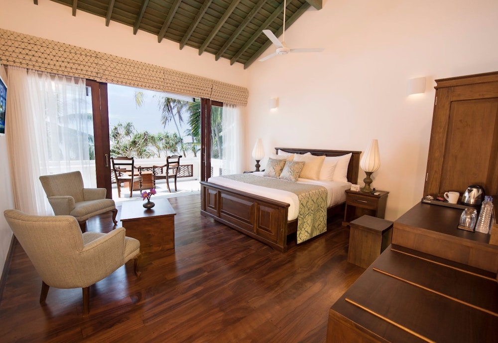 Deluxe Room, Balcony, Sea View photo 1