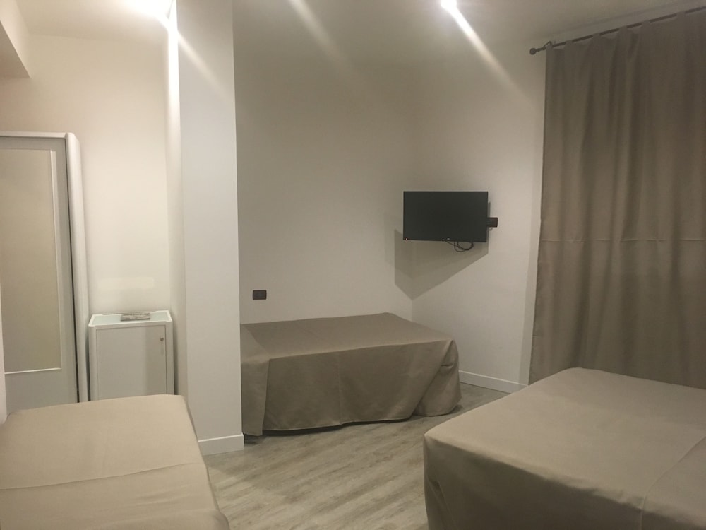 Standard Quadruple Room photo 1