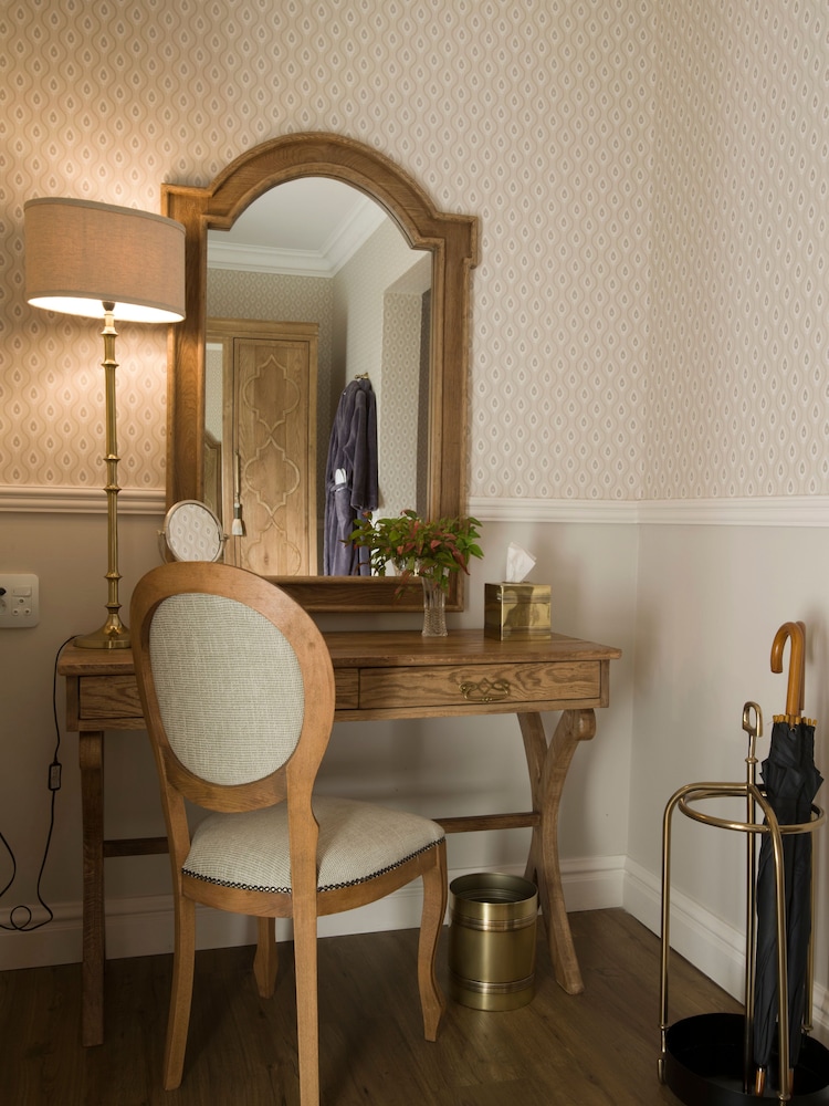 Verandah Twin Suites photo 3
