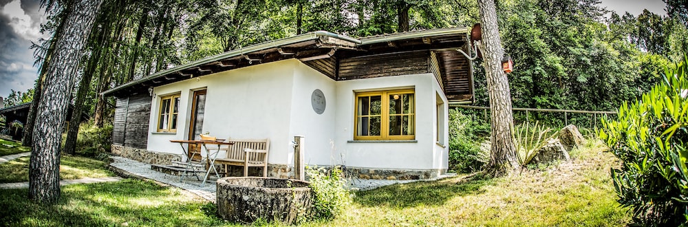 Comfort Bungalow photo 2
