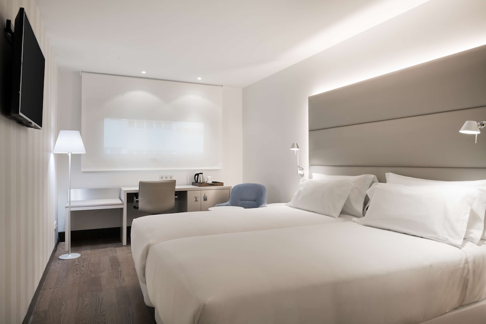Superior Room (Extra Bed 2 adults + 1 child) - Photo 2