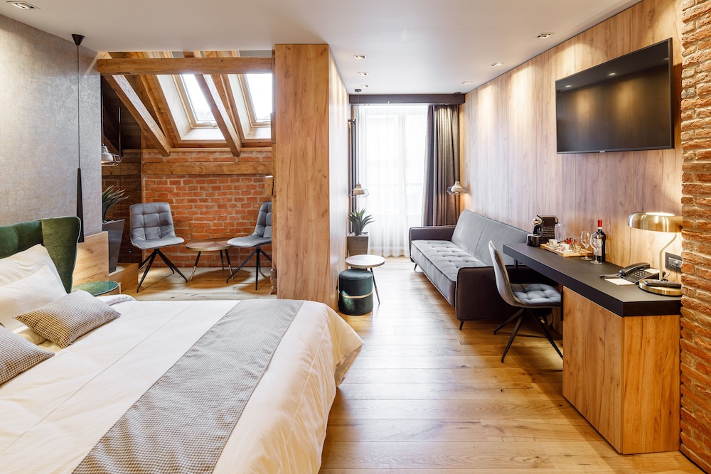 Executive Double Room - Photo 4
