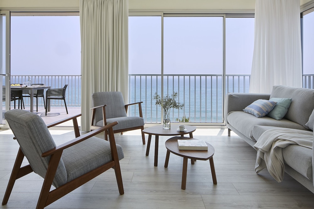 Premium Apartment, 3 Bedrooms, Sea View