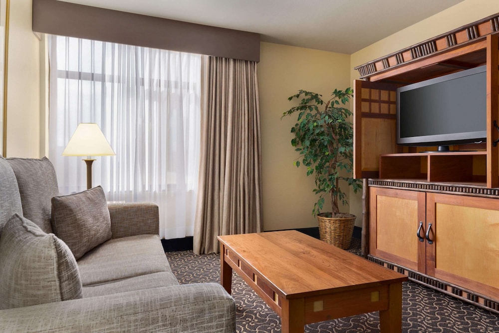 Deluxe Suite, 1 Bedroom, Non Smoking - Photo 4