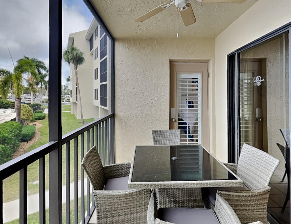 Condo, Multiple Beds, Pool Access, Pool View (#108 - No Pets Allowed) photo 2