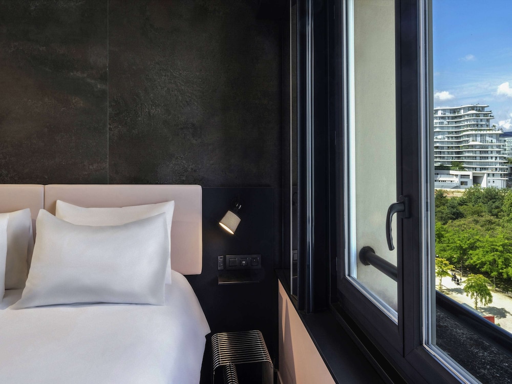 Chambres Adjacentes 1 Chambre 2 lits simples et 1 Chambre double