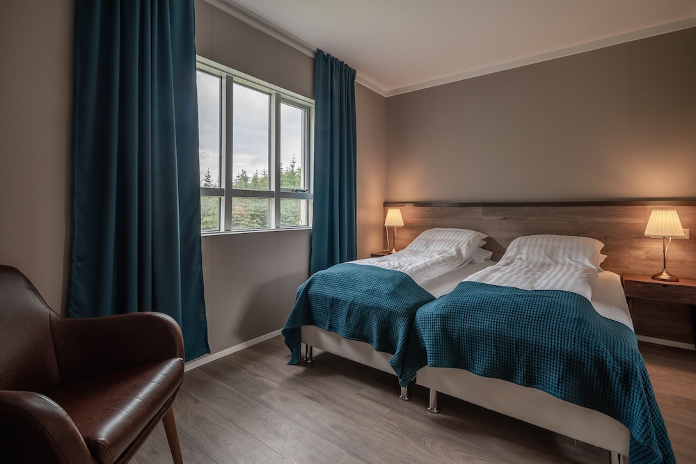 Deluxe Double or Twin Room, Private Bathroom photo 1