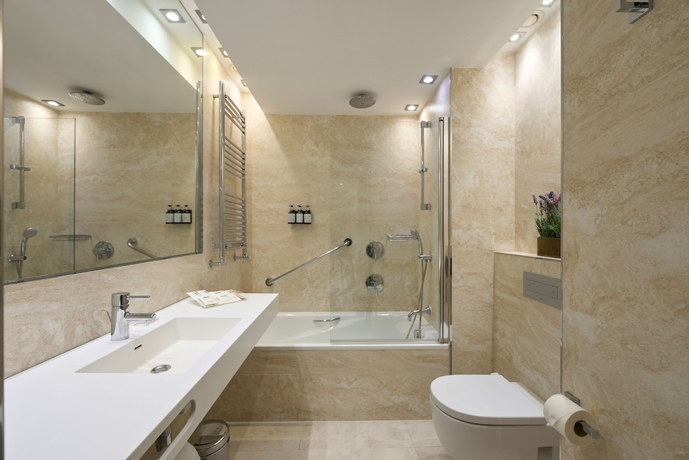 Double or Twin Room photo 2