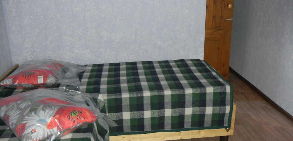 Basic Twin Room photo 3