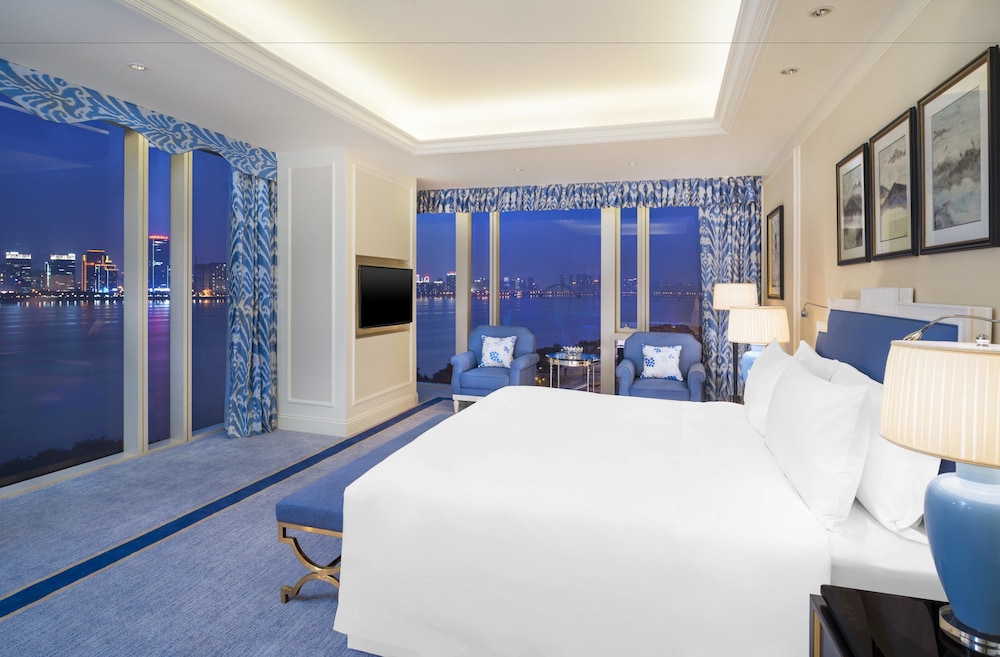 Panoramic Room, 1 King Bed