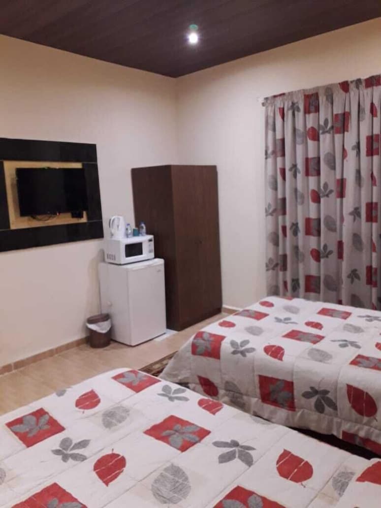 Standard Double Or Twin Room photo 3