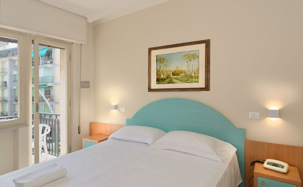 Quadruple Room, Balcony photo 1